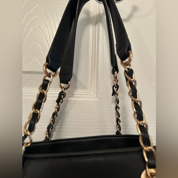 Guess Black Satchel Handbag - Picture 9 of 9